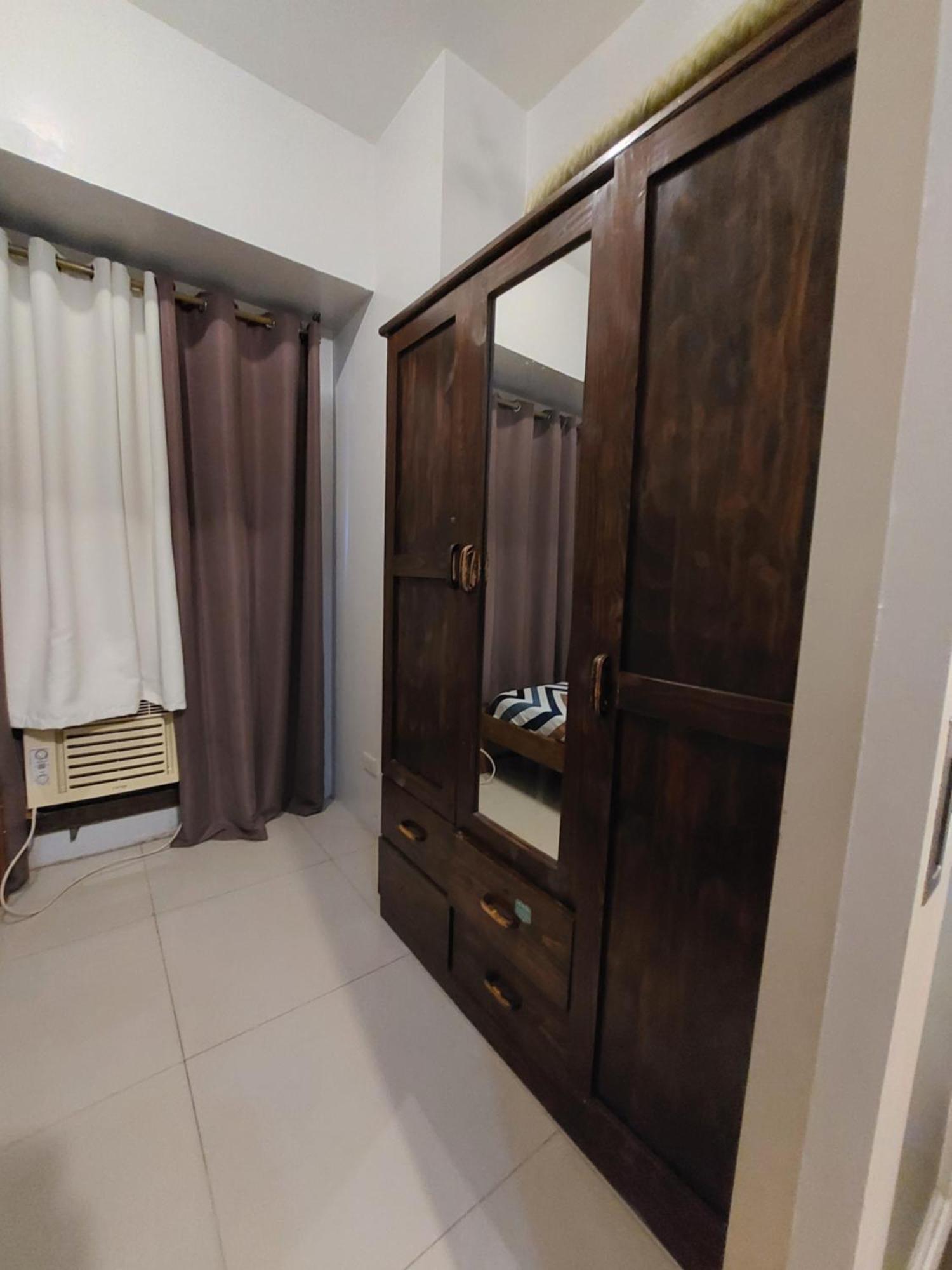 Sea Residences Moa Jaylord Place Manilla Buitenkant foto