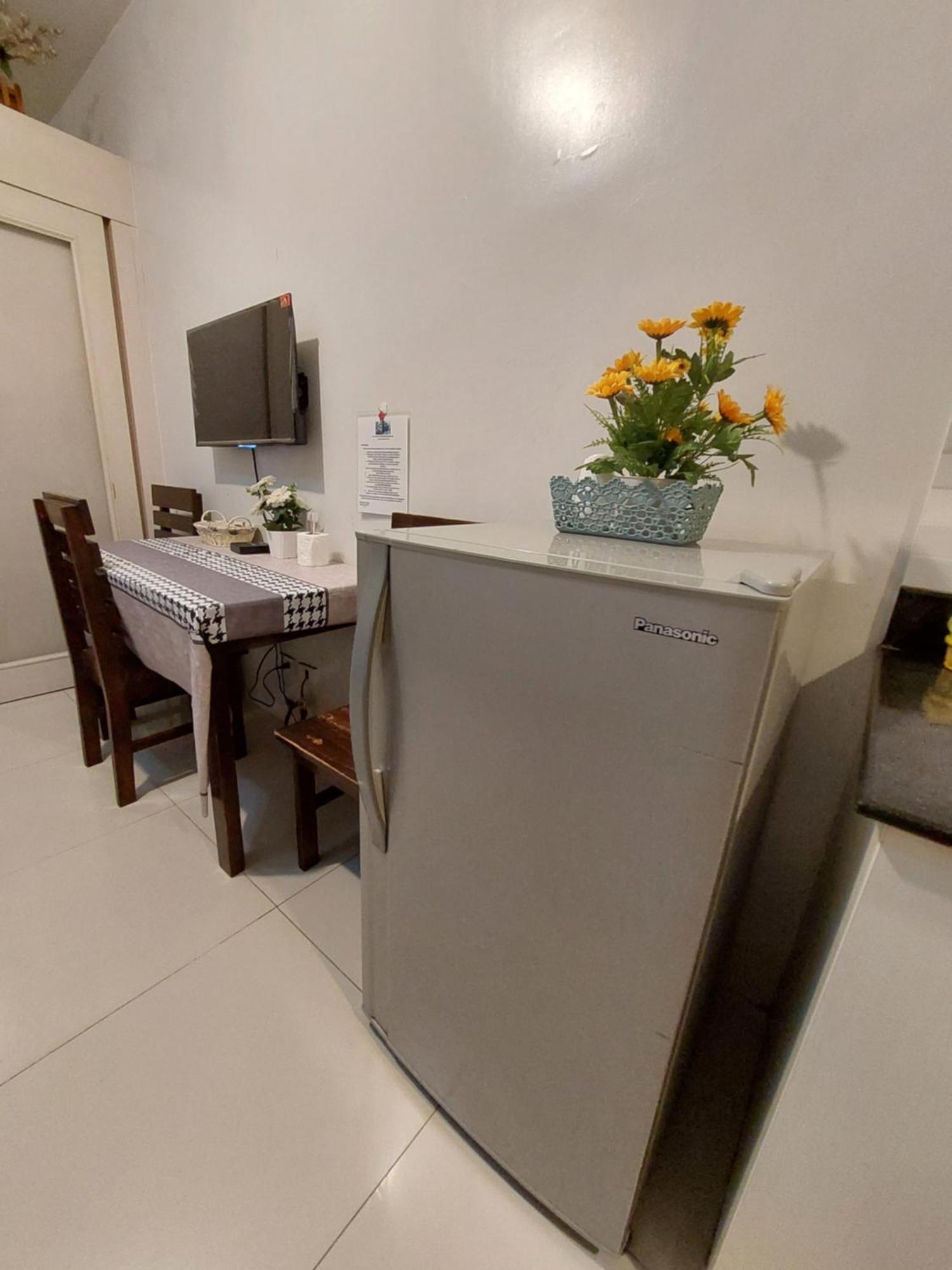 Sea Residences Moa Jaylord Place Manilla Buitenkant foto