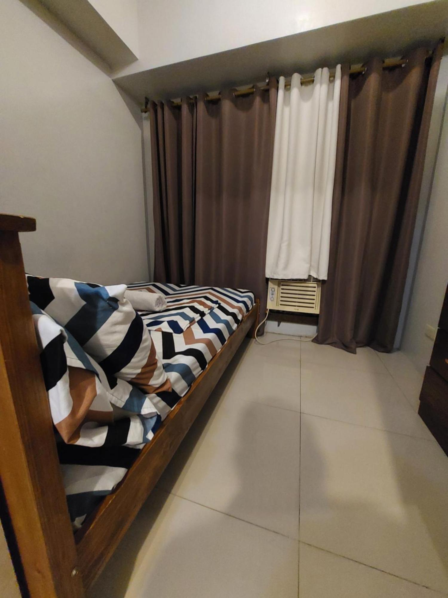 Sea Residences Moa Jaylord Place Manilla Buitenkant foto